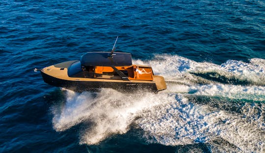 Charter Luxury Aboard COLNAGO 35'  2023 Yacht in Split, Croatia