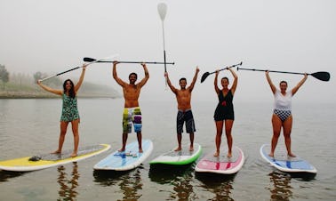 Desfrute de aulas de stand up paddleboard em Vila Nova de Gaia, Portugal