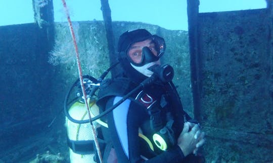 Scuba Diving Trip and Lessons with Experienced Instructors in San Pawl il-Baħar, Malta