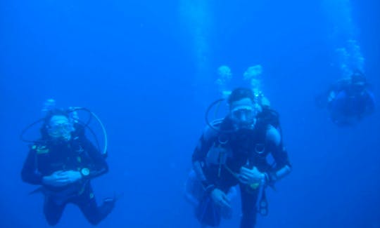 Scuba Diving Trip and Lessons with Experienced Instructors in San Pawl il-Baħar, Malta