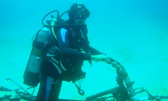 Scuba Diving Trip and Lessons with Experienced Instructors in San Pawl il-Baħar, Malta