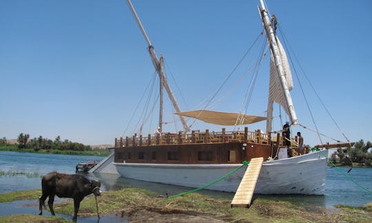 Charter a Traditional Boat in Gazirat Al Awameyah, Luxor, Egypt