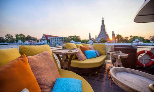 Enjoy Private Cruise in Bangkok, Thailand