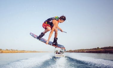 Desfrute de wakeboard em La Seyne-sur-Mer, França