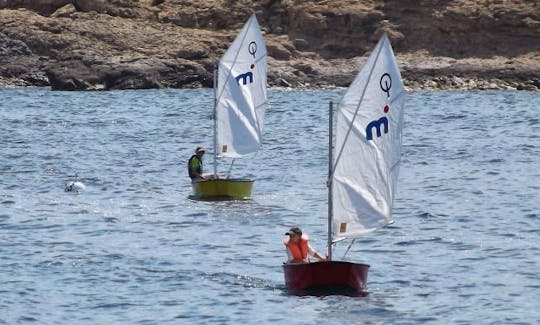 Rent Optimiste Sailing Dinghy in Porto-Vecchio, Corse