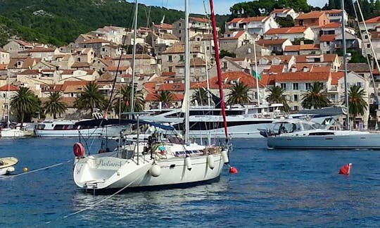Elan EXLUSIVE 431 Cruising Monohull in Split, Croatia