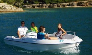 Alquila un barco eléctrico Cap 4700 en Malbuisson, Francia