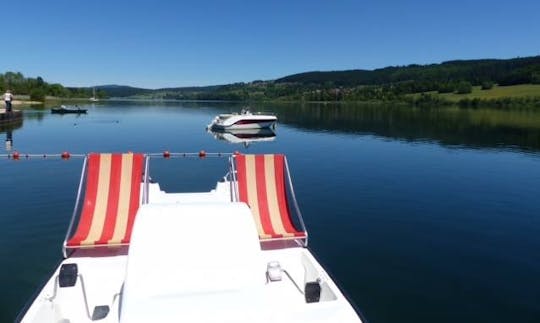 Rent a Paddle Boat in Malbuisson, France