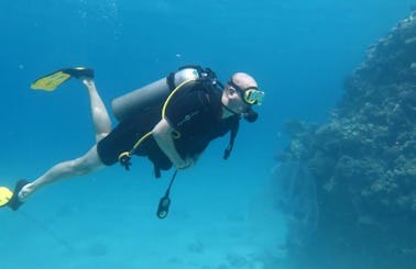 PADI Open Water Diver Course in Red Sea Governorate, Egypt
