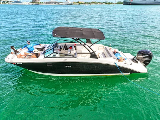 Enjoy Miami with 30FT SUNDECK DELUXE!!