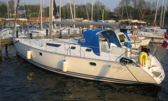 Charter 45' Jeanneau Sun Odyssey 45 Crusing Monohull in Nordborg, Denmark