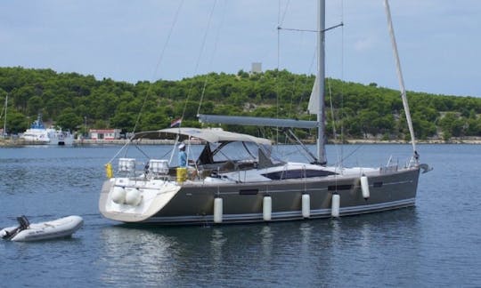Charter 58' Jeanneau Cruising Monohull in Šibenik, Croatia