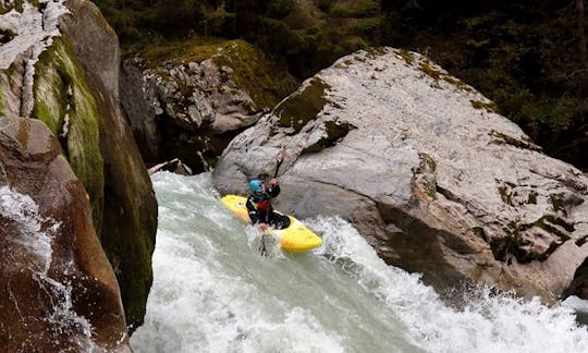 Enjoy Kayak Tours in Provence-Alpes-Côte d'Azur, France