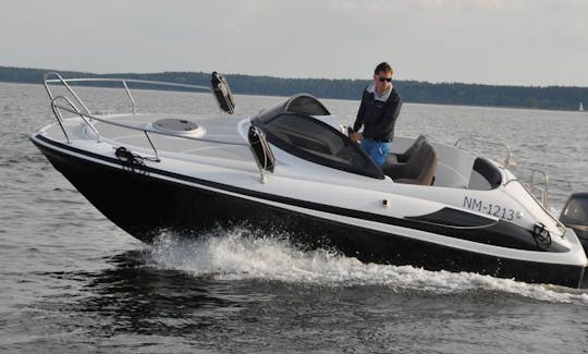 Rent 20' Viva Motor Yacht in Warmian-Masurian Voivodeship, Poland