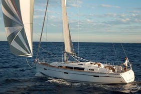 Book a cruise on 41' Bavaria Cruiser Cruising monohull in Split, Croatia