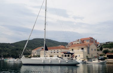 Charter 44' Bavaria Cruiser Cruising monohull in Split, Croatia