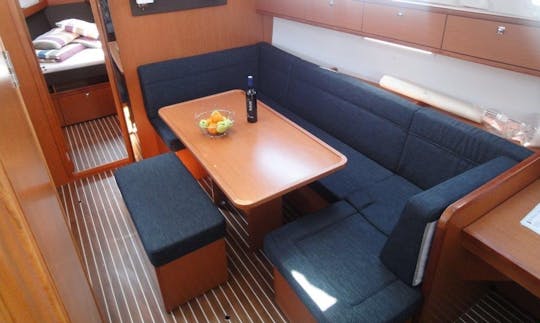 Charter 41ft ''Ile'' Bavaria Cruiser cruising Monohull in Split, Croatia