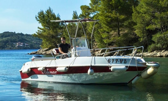 Rent 18' Fisherman Blumax 550 Center Console In Vela Luka, Croatia