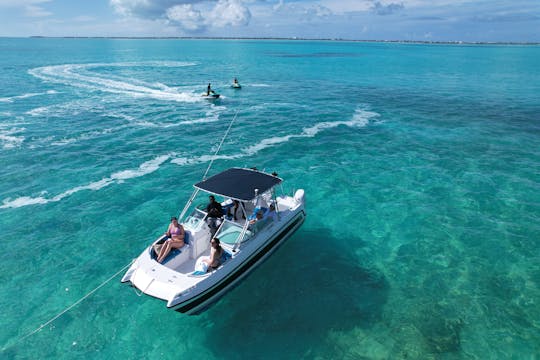 Fully customizable PRIVATE boat Charter in turks and caicos