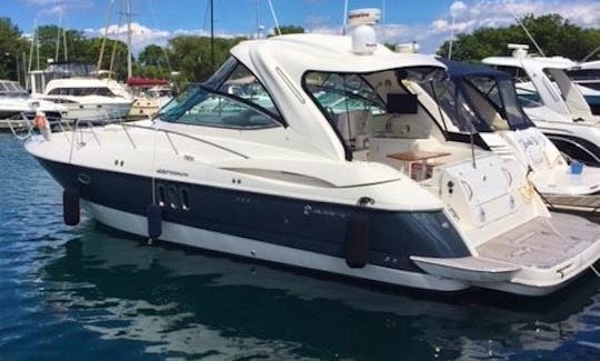 42' Motor Yacht Rental in Winthrop Harbor, Illinois