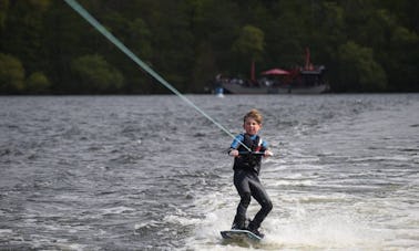 Desfrute de wakeboard em Potsdam, Alemanha