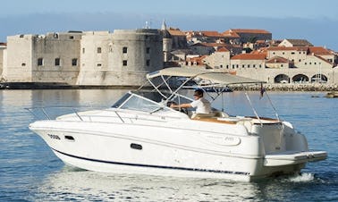 Charter 28' Jeanneau Leader 805 Motor Yacht in Dubrovnik, Croatia
