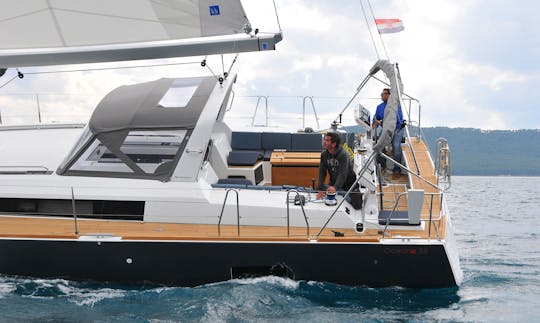 Charter Beneteau Oceanis 55 Crusing Monohull in Zagreba, Croatia