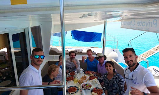 Charter and Daily Cruise 40ft Lagoon 400 S2 Cruising Catamaran In Naxos, Greece