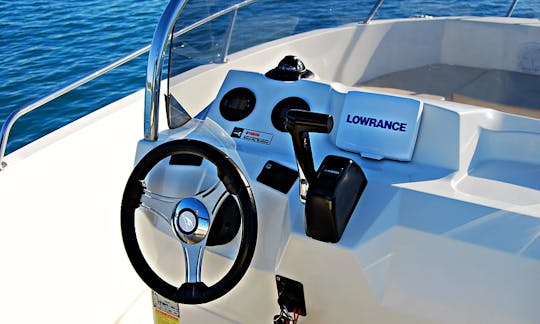 Disfruta de la pesca en Sukošan, Croacia en Karnic Boawrider