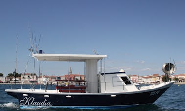 Profitez de la pêche à Poreč, en Croatie, sur Cuddy Cabin