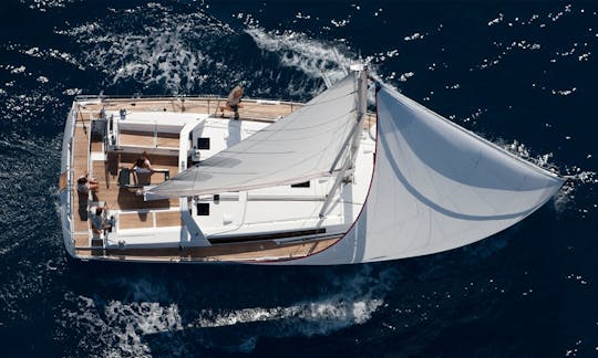 Charter 40' Amore Oceanis 45 Crusing Monohull in Šibenik, Croatia