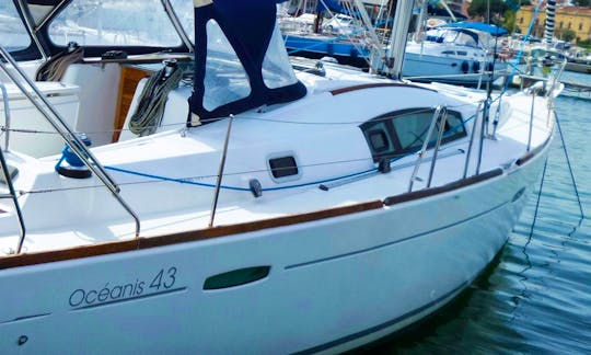 Rent 47' Oceanis 43 Cruising Monohull in Olbia, Sardegna