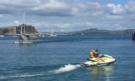 Alugue um Jet Ski na Ilha Waiheke, Auckland, Nova Zelândia