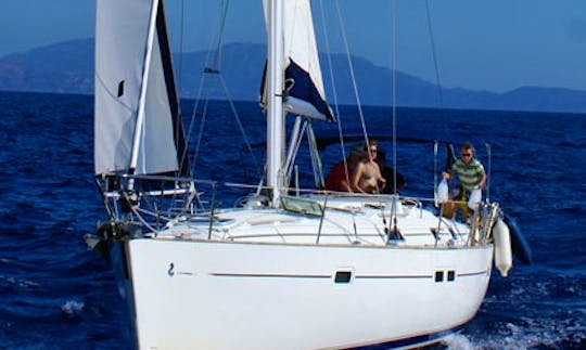 Charter 42' Oceanis 411 Cruising Monohull in Santa Maria di Lota, France