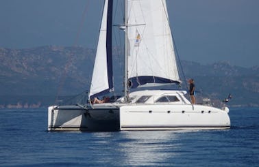 Charter 48' Nautitech 475 Cruising Catamaran in Santa Maria di Lota, France