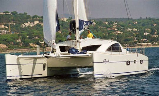 Charter 50' Absulo Cruising Catamaran in Santa Maria di Lota, France