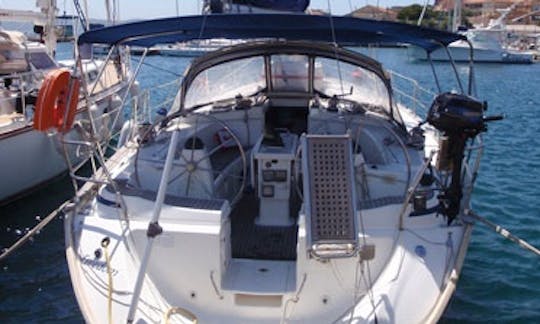 Monocasco de cruzeiro Charter 45' Bavaria 44 em Santa Maria di Lota, França