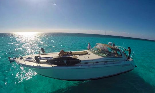 charter yacht Riviera Maya