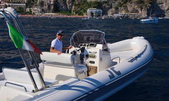 Dinghy rental in Positano for cruising the Amalfi Coast