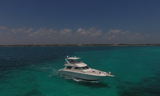 Rent a searay yacht Cancun