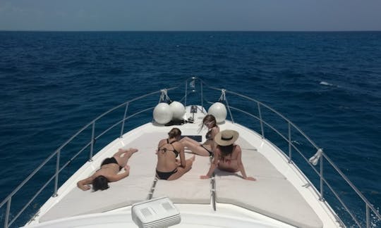 Rent a searay boat Cancun