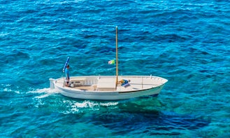 Charter a Sailing Dinghy in Positano, Italy