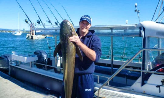 Captained Fishing Charters on 30ft Discovery Fishing boat in Labrador, Queensland