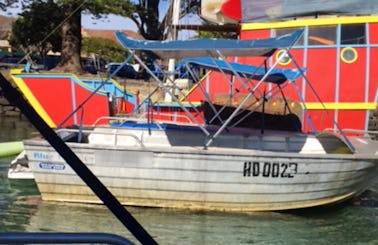 Rent a Yamaha Powered Boat for 8 People in Brunswick Heads, Australia