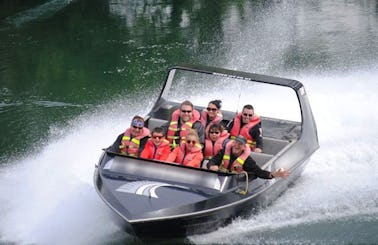 Jet Boat Scenic Safari Tour On Waikato River