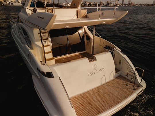 Alquiler de yate a motor Azimut de 55 pies en Cartagena, Colombia, -16 nudos