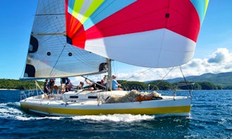Sloop Charter for Up to 9 People in Puerto Galera, Philippines
