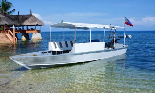 'Sea Snake' Boat Diving in Alcoy - Philippines