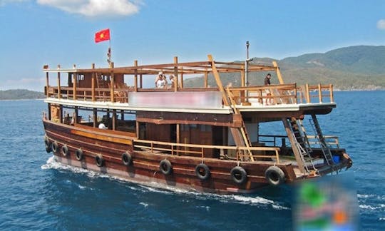 Alquiler de barcos de pasajeros en Nha Trang