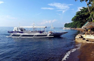Traditional Boat Diving Trips in Dumaguete Province, Philippines